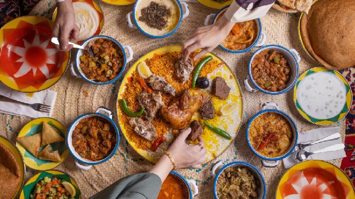 Kuliner Arab Saudi Makanan Tradisional di Riyadh dan Jeddah